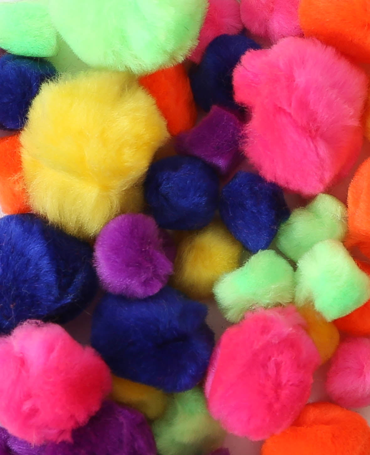 Pompons ø 20 / 30 / 40 mm, neon mix