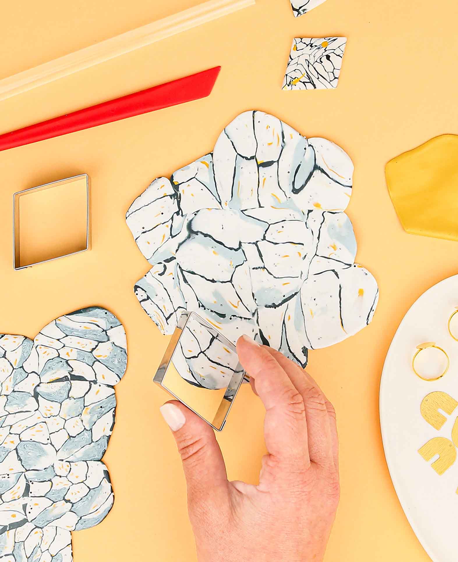 FIMO soft Set Marmor-Design, Modellierset mit Zubehör und Anleitung