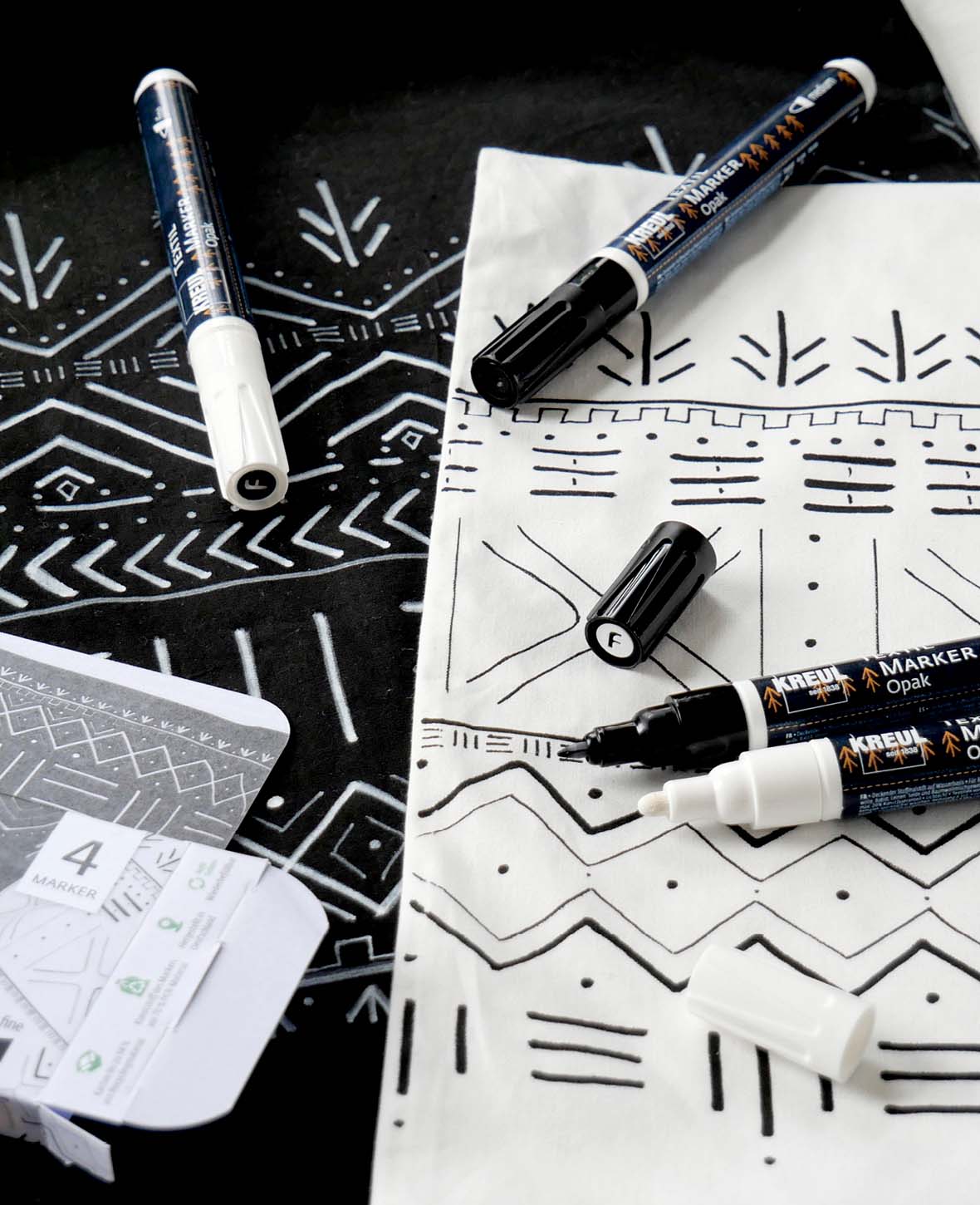 Textil Marker Opak 4er Set Black & White