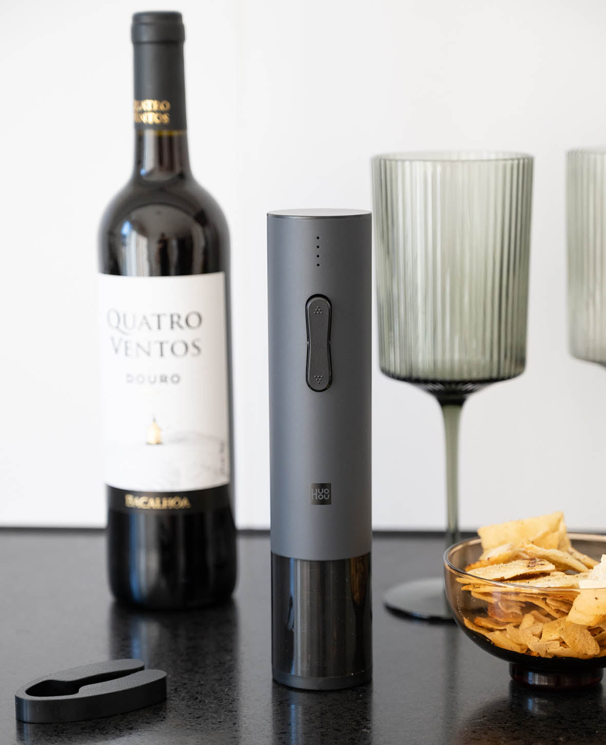 Electric Corkscrew Wine Bottle Opener with Rechargeable Battery / Foil Cutter