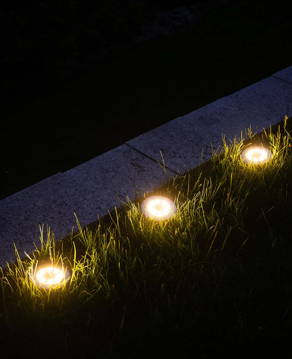 Wasserfeste Solar LED Lampe / Webgeleuchtung aus Edelstahl, 4 Stk.