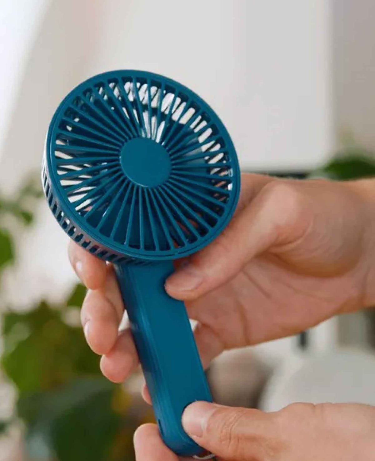 (Ø9.5cm) Hand Ventilator Lüfter Wiederaufladbar 800mAh + Handschlaufe