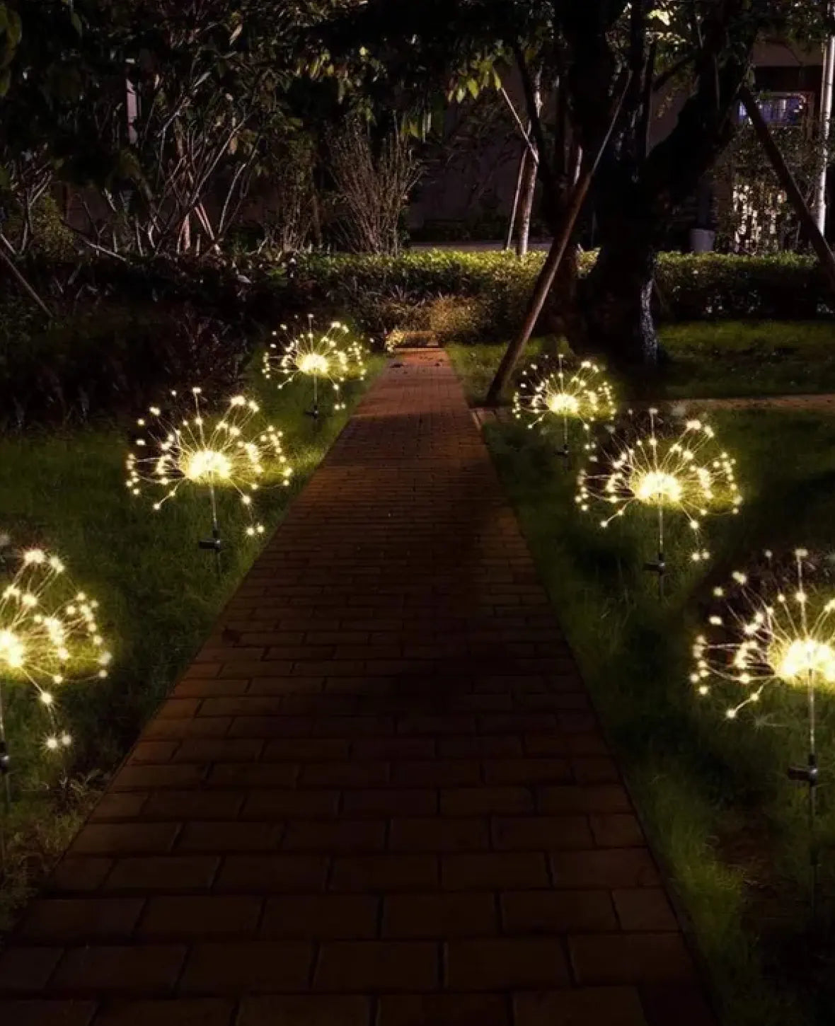 Outdoor LED Solar Gartenleuchte mit Erdspies - Warmweiss