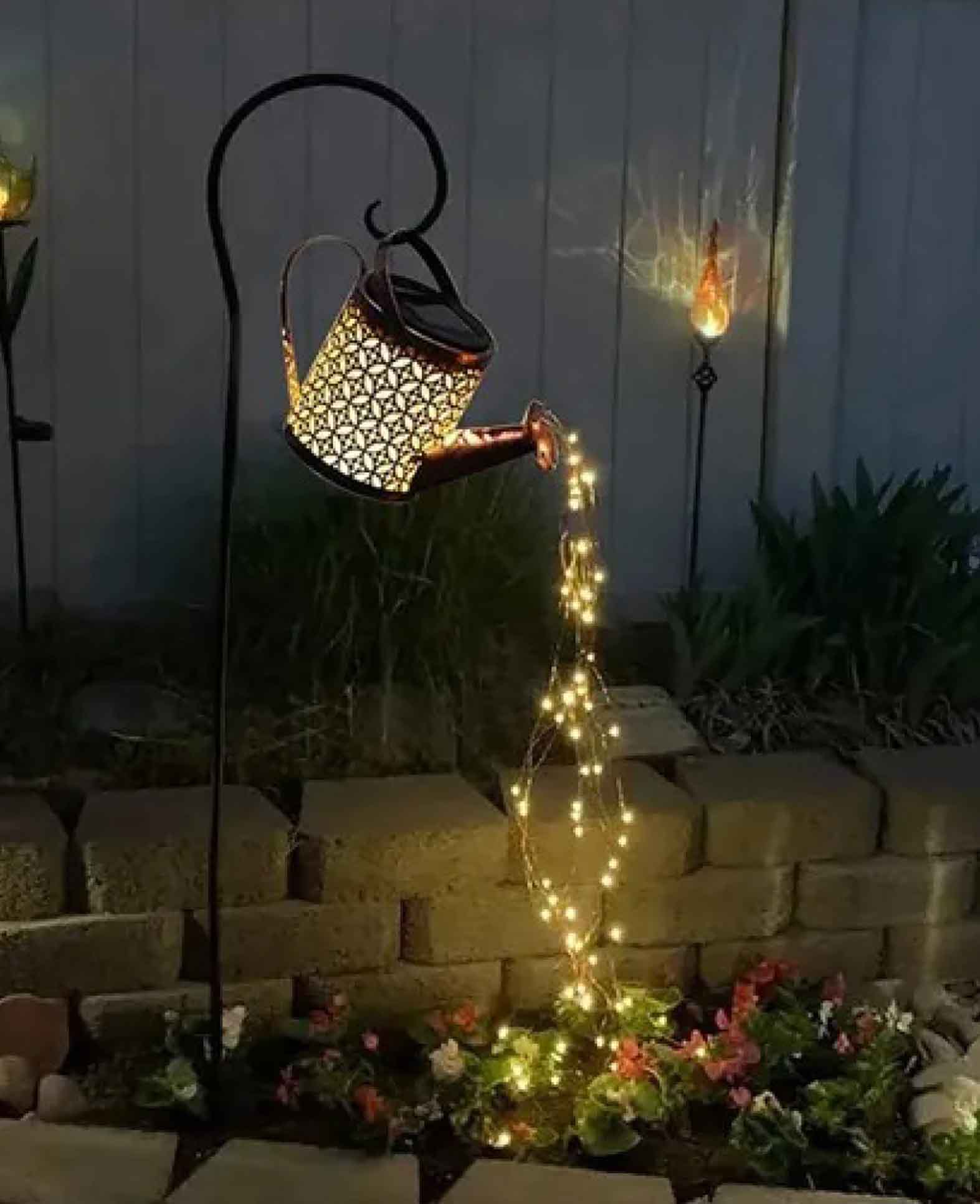(18x19cm) Arrosoir solaire décoratif avec 36 LED et guirlande lumineuse, éclairage extérieur